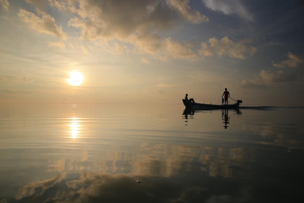 Serene Sky Guest House Thoddoo Esterno foto