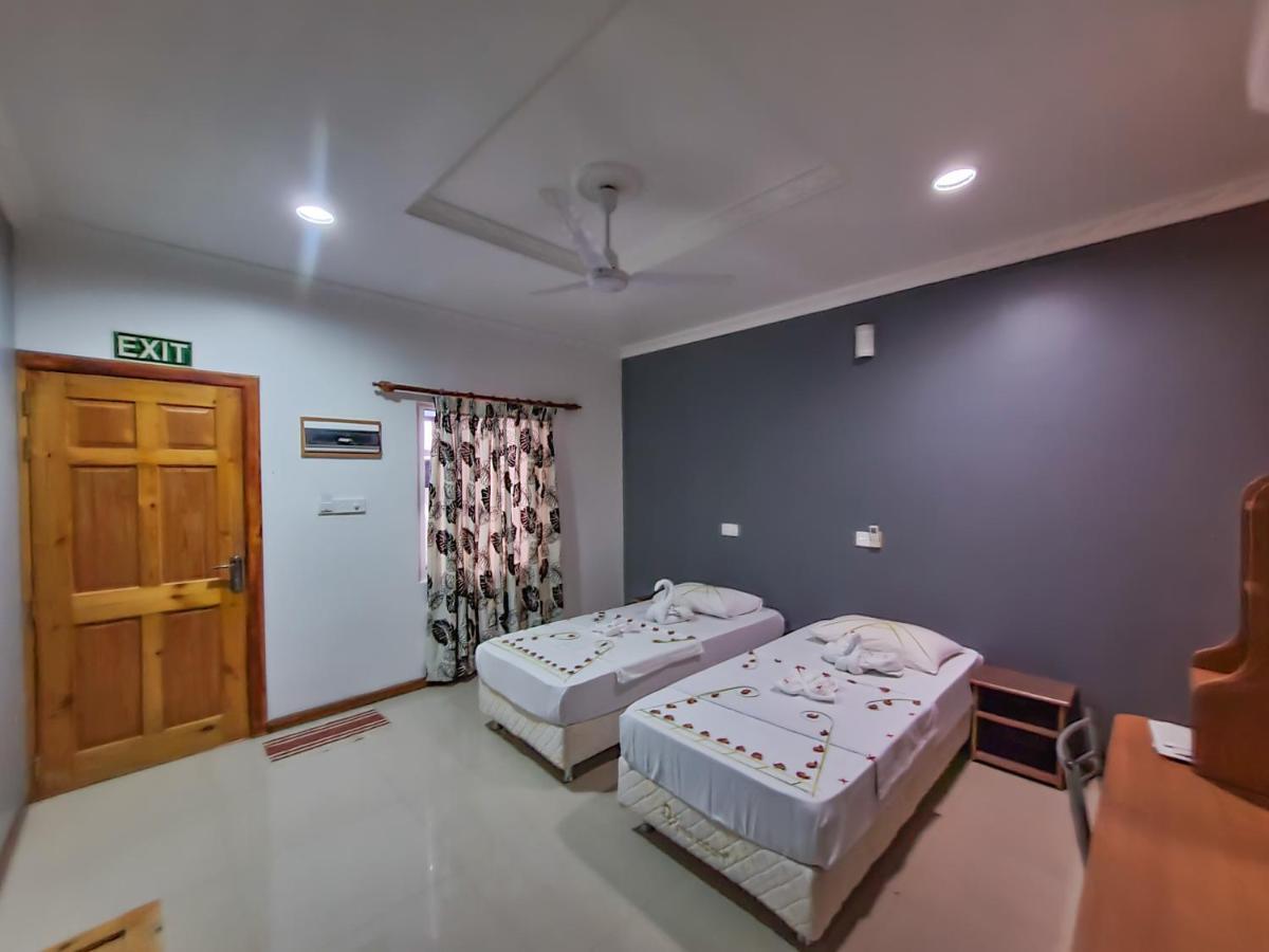 Serene Sky Guest House Thoddoo Esterno foto