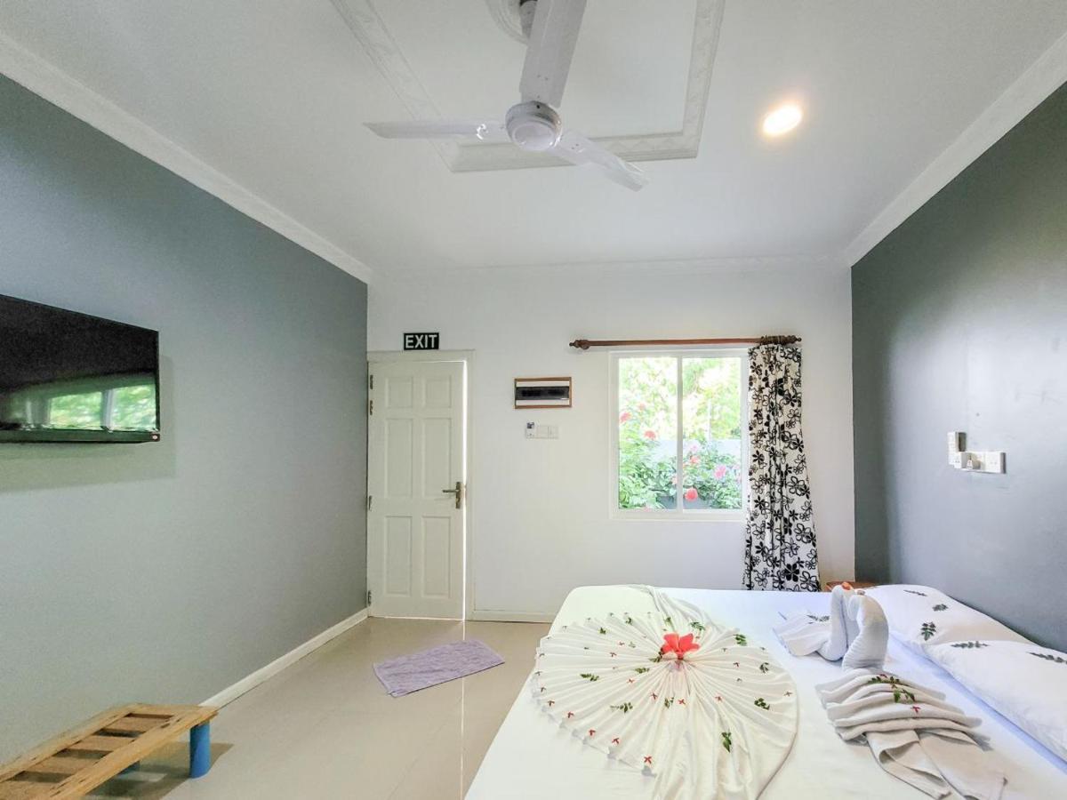 Serene Sky Guest House Thoddoo Esterno foto